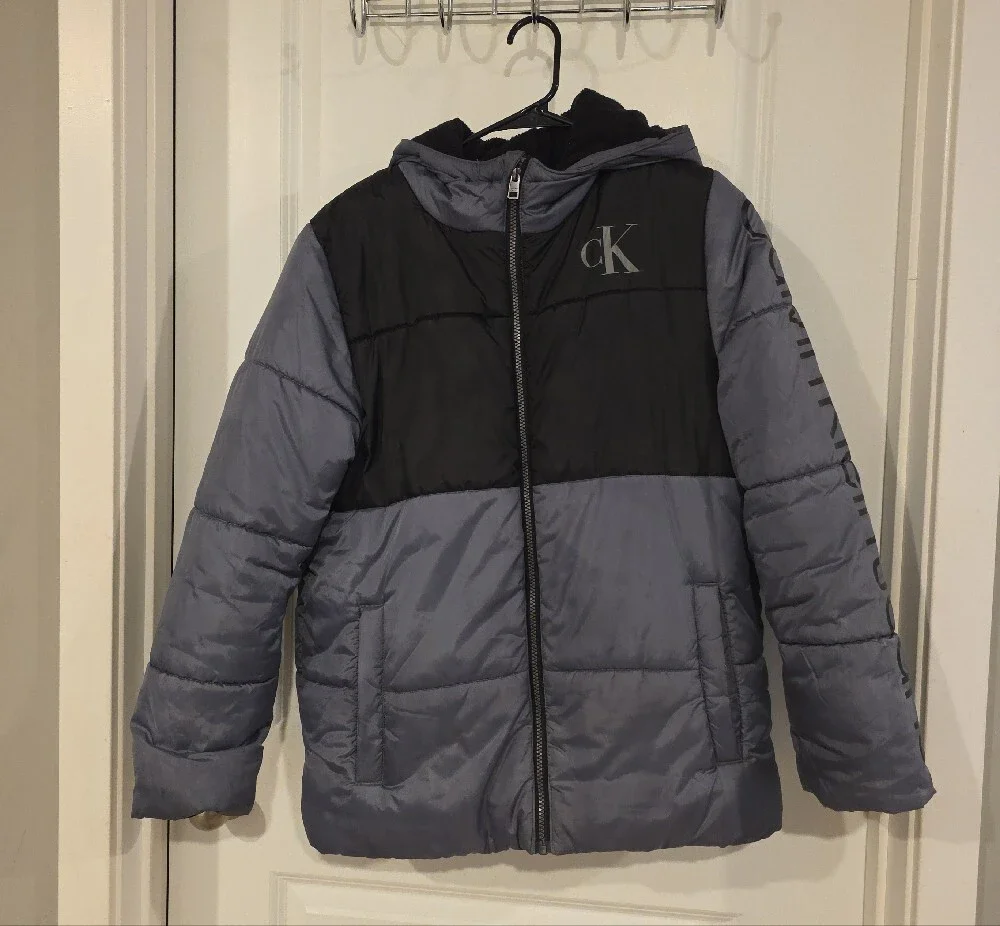Calvin Klein Kids Hooded Two-Tone Puffer Jacket - Black & Gray